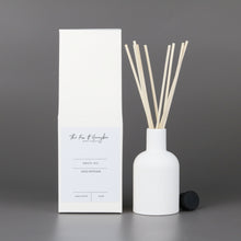 Load image into Gallery viewer, Ceramic Reed Diffuser (Angel Oil)