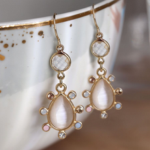 Load image into Gallery viewer, Teardrop Earrings