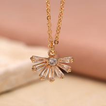 Load image into Gallery viewer, Crystal Deco Fan Necklace