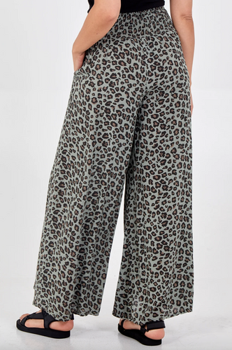 Leopard Print Ruched Waist Wide Leg Trousers (Khaki)