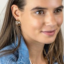 Load image into Gallery viewer, Daisy Chain Hoop Earrings