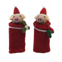 Load image into Gallery viewer, Decoration - Swaddling Piglets (sold separately)