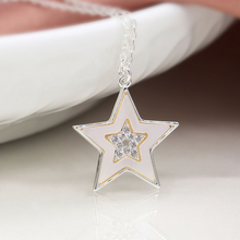 Load image into Gallery viewer, Shell Star Necklace