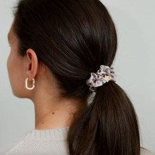 Load image into Gallery viewer, Silk Scrunchie - Gold Star (Iced Latte)
