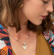 Load image into Gallery viewer, Silver Link Necklace Hearts Necklace