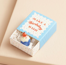 Load image into Gallery viewer, Tiny Matchbox (Ceramic Cupcake)