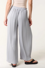Load image into Gallery viewer, Wide Leg Trousers (Grey)