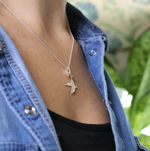 Load image into Gallery viewer, Swallow Necklace