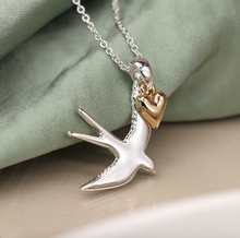 Load image into Gallery viewer, Swallow Necklace