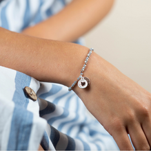 Load image into Gallery viewer, Heart Disc Bracelet