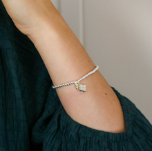 Load image into Gallery viewer, Quatrefoil Bracelet