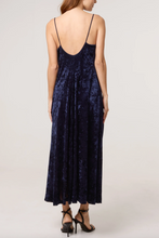 Load image into Gallery viewer, Cow Neck Velvet Midi Dress (Navy)