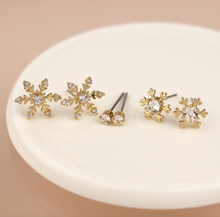 Load image into Gallery viewer, Crystal Snowflakes Earring Set