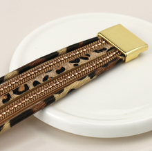 Load image into Gallery viewer, Leopard Print Bracelet