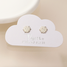 Load image into Gallery viewer, Sterling Silver Snowflake Earrings